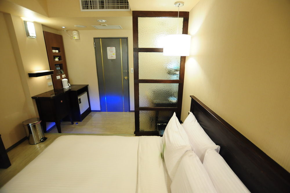 Kindness Hotel Shinkuchan Kaohsiung Buitenkant foto