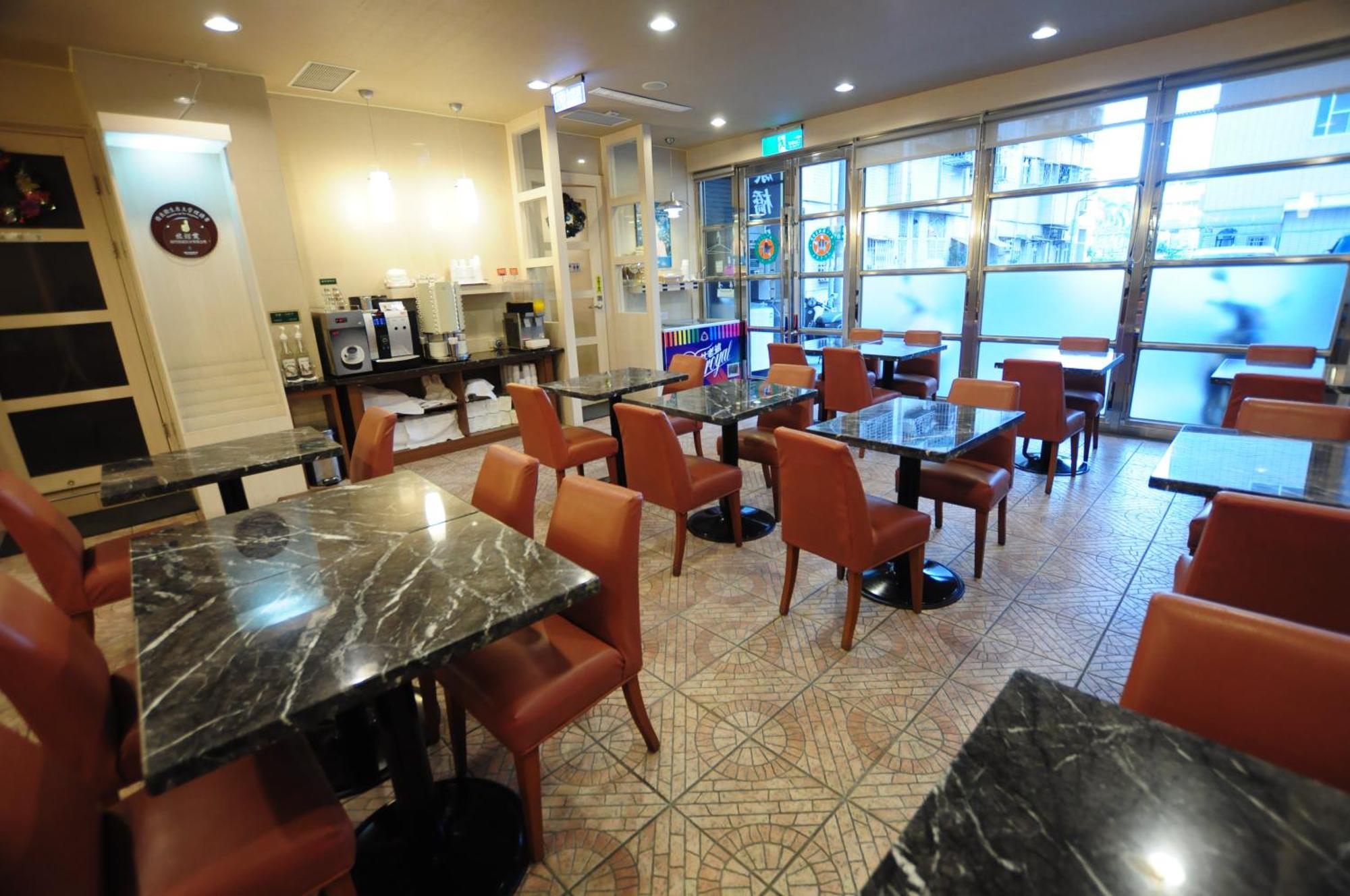 Kindness Hotel Shinkuchan Kaohsiung Buitenkant foto