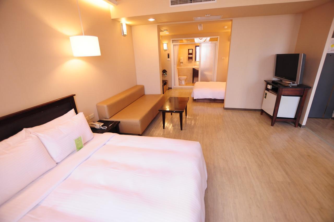 Kindness Hotel Shinkuchan Kaohsiung Buitenkant foto