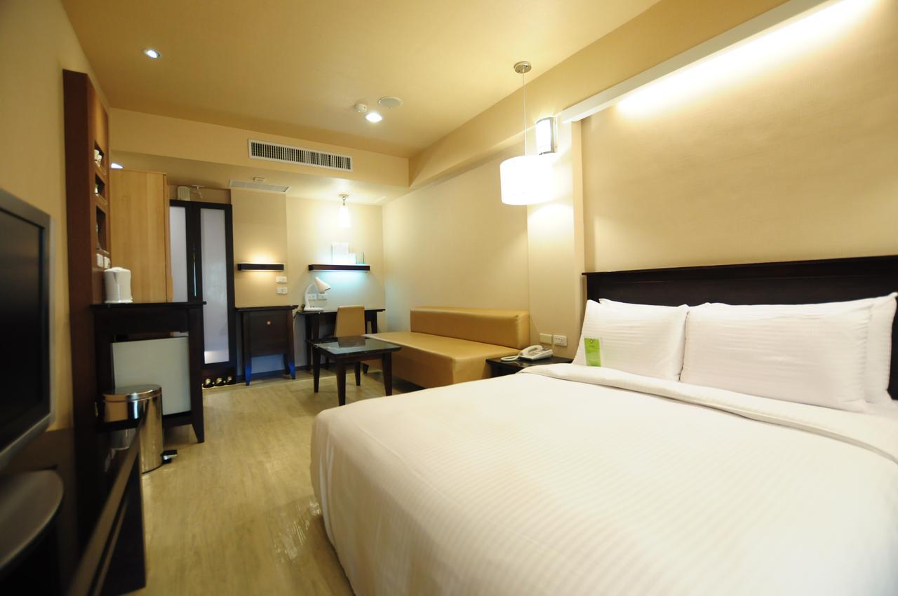 Kindness Hotel Shinkuchan Kaohsiung Buitenkant foto